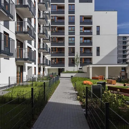 Ecru With Balcony Wwa41