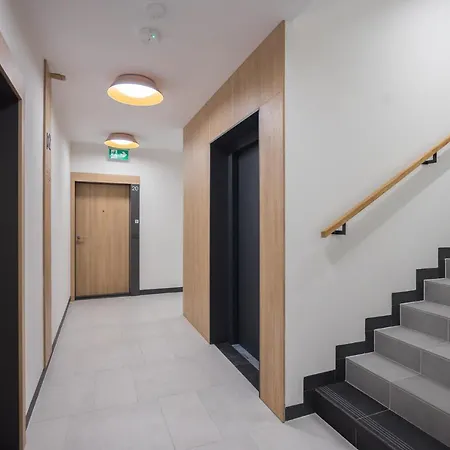 Ecru With Balcony Wwa41 Apartament *